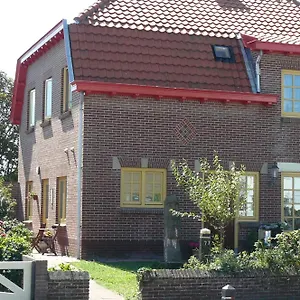 https://amsterdam-beach-apartment.zandvoort-hotels.com